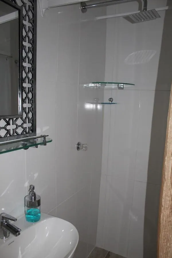 Habitación en casa particular Apartamento Gs 996 Cartagena